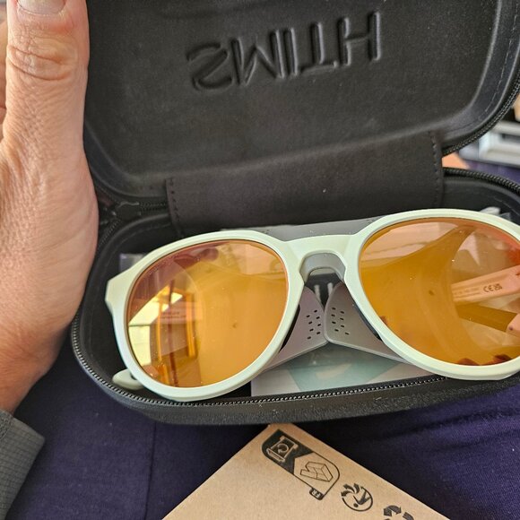 Smith Venture Sunglasses with ChromaPop lenses - Picture 2 of 8